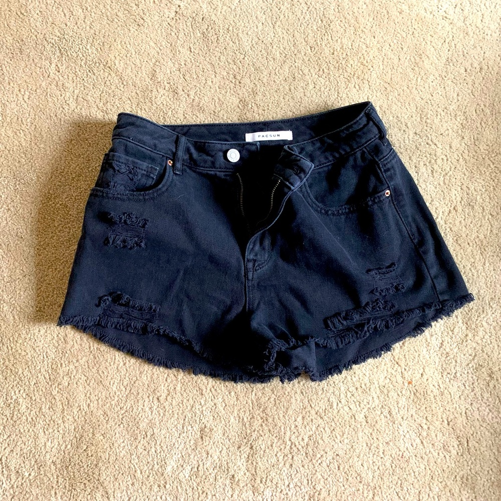 Women’s high rise pacsun black denim shorts